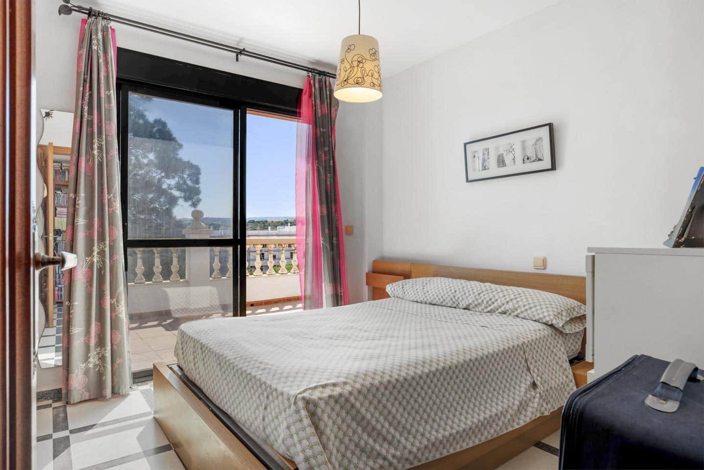 6 soverom Villa til salgs i Estepona med svømmebasseng garasje - € 995 000 (Ref: 9161977)