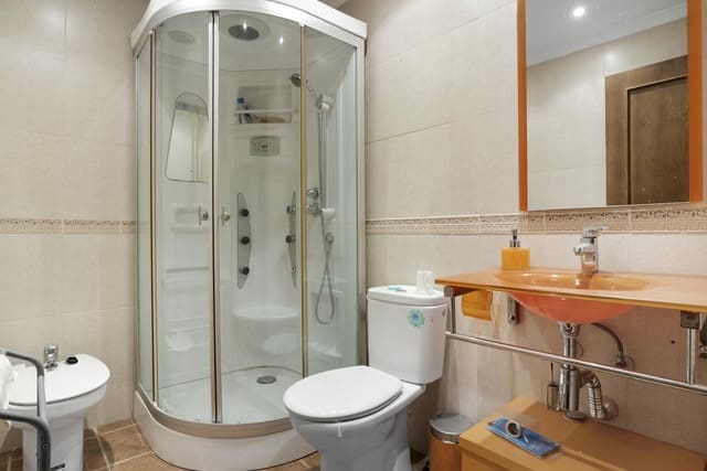 6 soveværelse Villa til salg i Guadalobón, Estepona med swimmingpool garage - € 995.000 (Ref: 9161977)