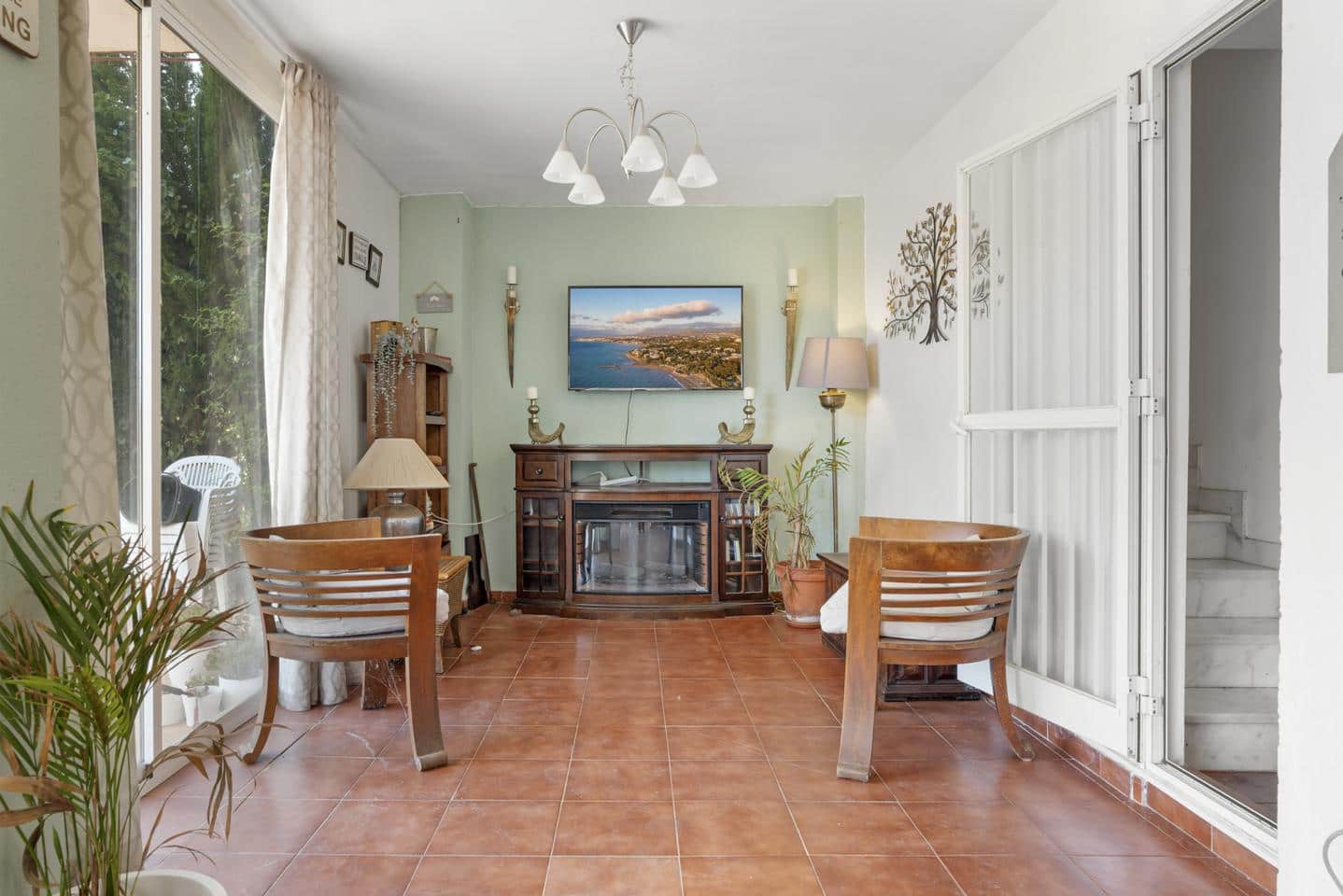 3 soveværelse Villa til salg i Estepona med swimmingpool garage - € 380.000 (Ref: 9162531)