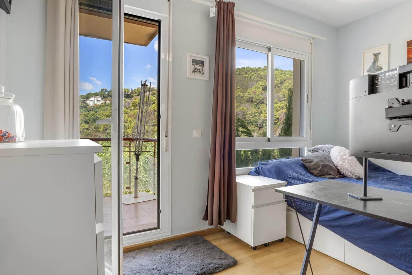 3 soveværelse Villa til salg i Estepona med swimmingpool garage - € 380.000 (Ref: 9162531)