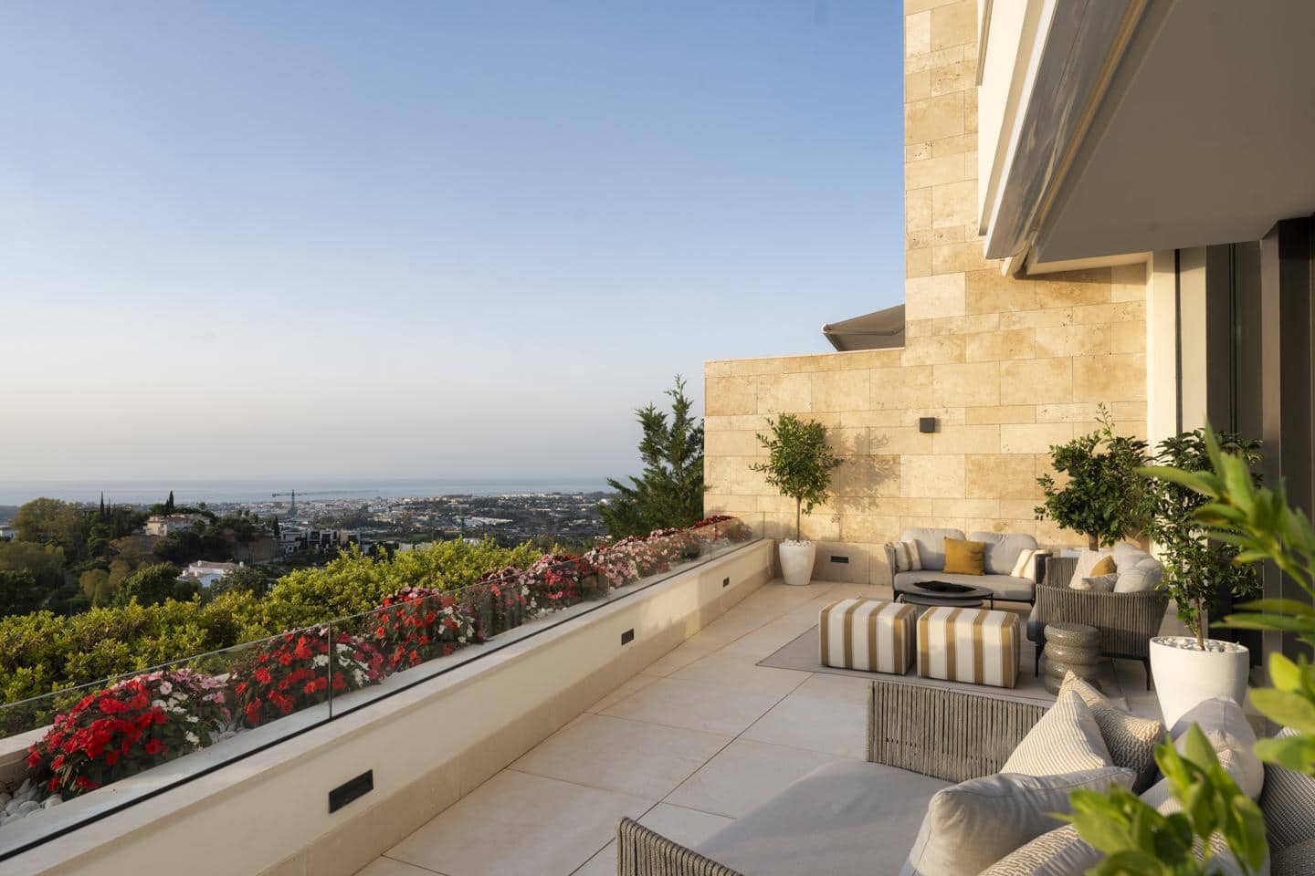 3 Zimmer Apartment zu verkaufen in Benahavis mit Pool Garage - 2.970.000 € (Ref: 9162802)