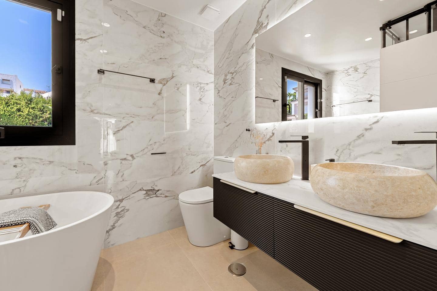 4 sovrum Villa till salu i Marbella med pool garage - 2 700 000 € (Ref: 9175223)