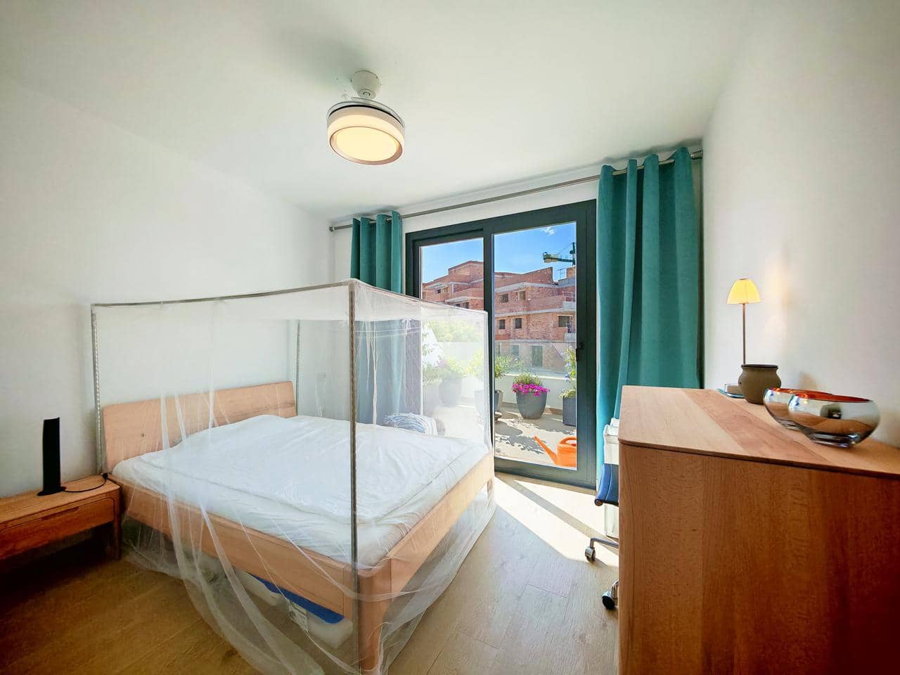 2 bedroom Apartment for sale in Estepona with pool garage - € 460,000 (Ref: 9181561)