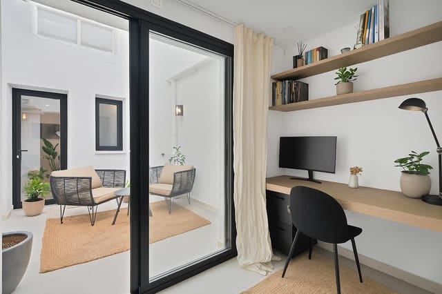 2 Zimmer Wohnung zu verkaufen in Nueva Andalucía Centro, Marbella mit Garage - 565.000 € (Ref: 9186134)