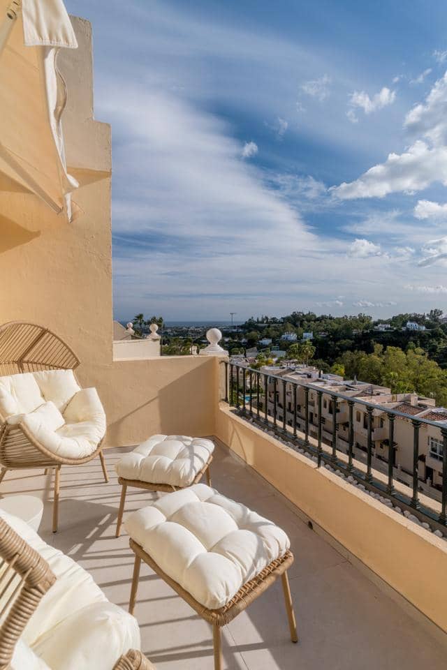 3 soveværelse Lejlighed til salg i Benahavis med swimmingpool garage - € 1.195.000 (Ref: 9189484)