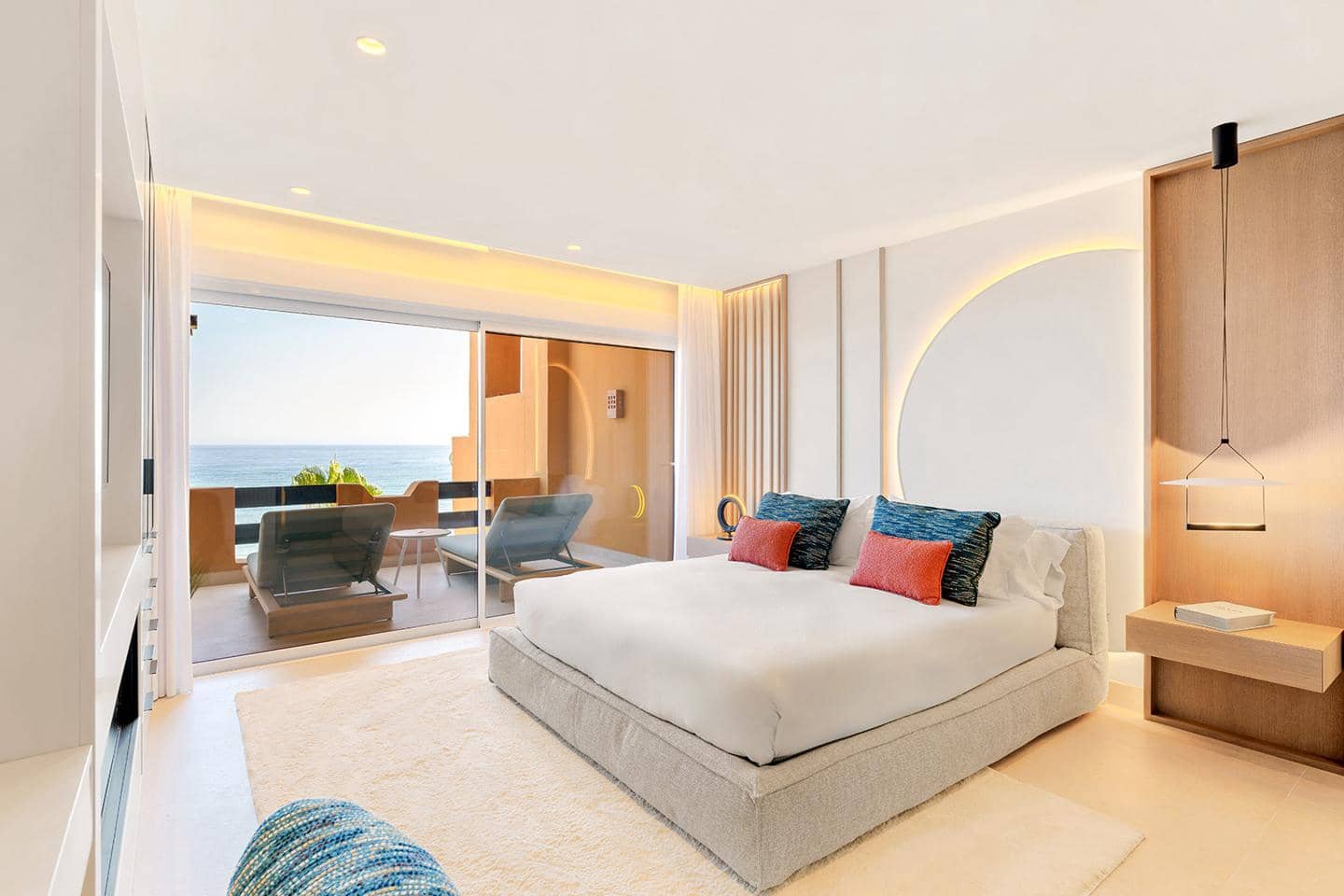 4 Zimmer Apartment zu verkaufen in Estepona mit Pool Garage - 3.695.000 € (Ref: 9192006)