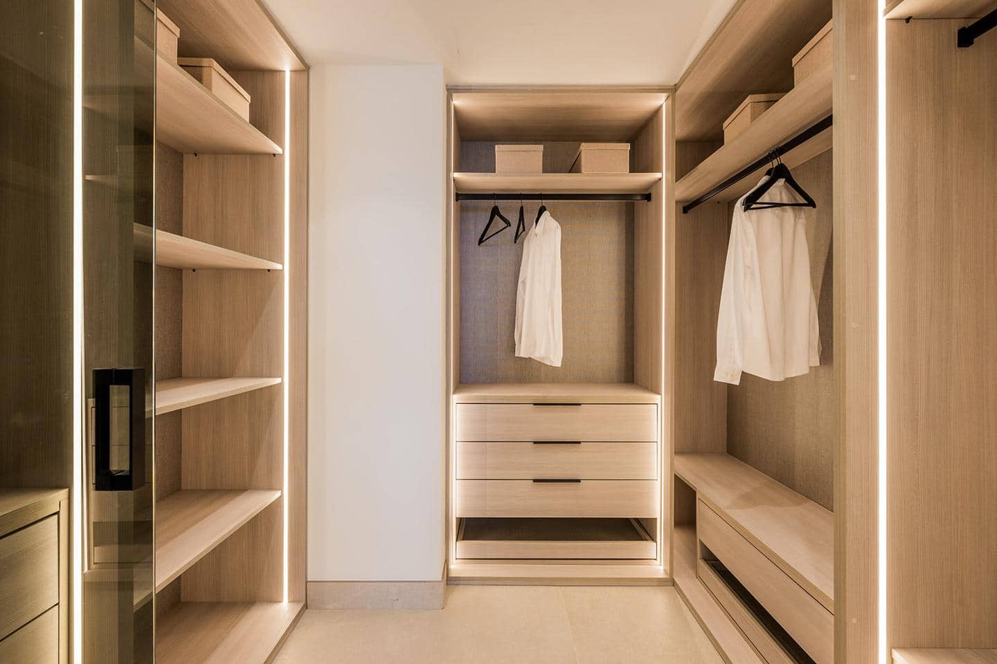 4 Zimmer Apartment zu verkaufen in Estepona mit Pool Garage - 3.695.000 € (Ref: 9192006)