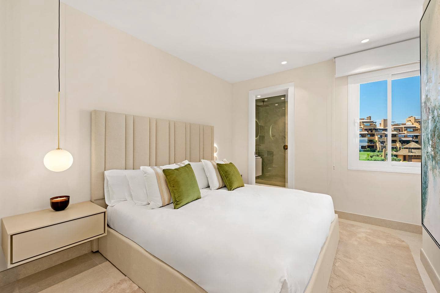 4 Zimmer Apartment zu verkaufen in Estepona mit Pool Garage - 3.695.000 € (Ref: 9192006)