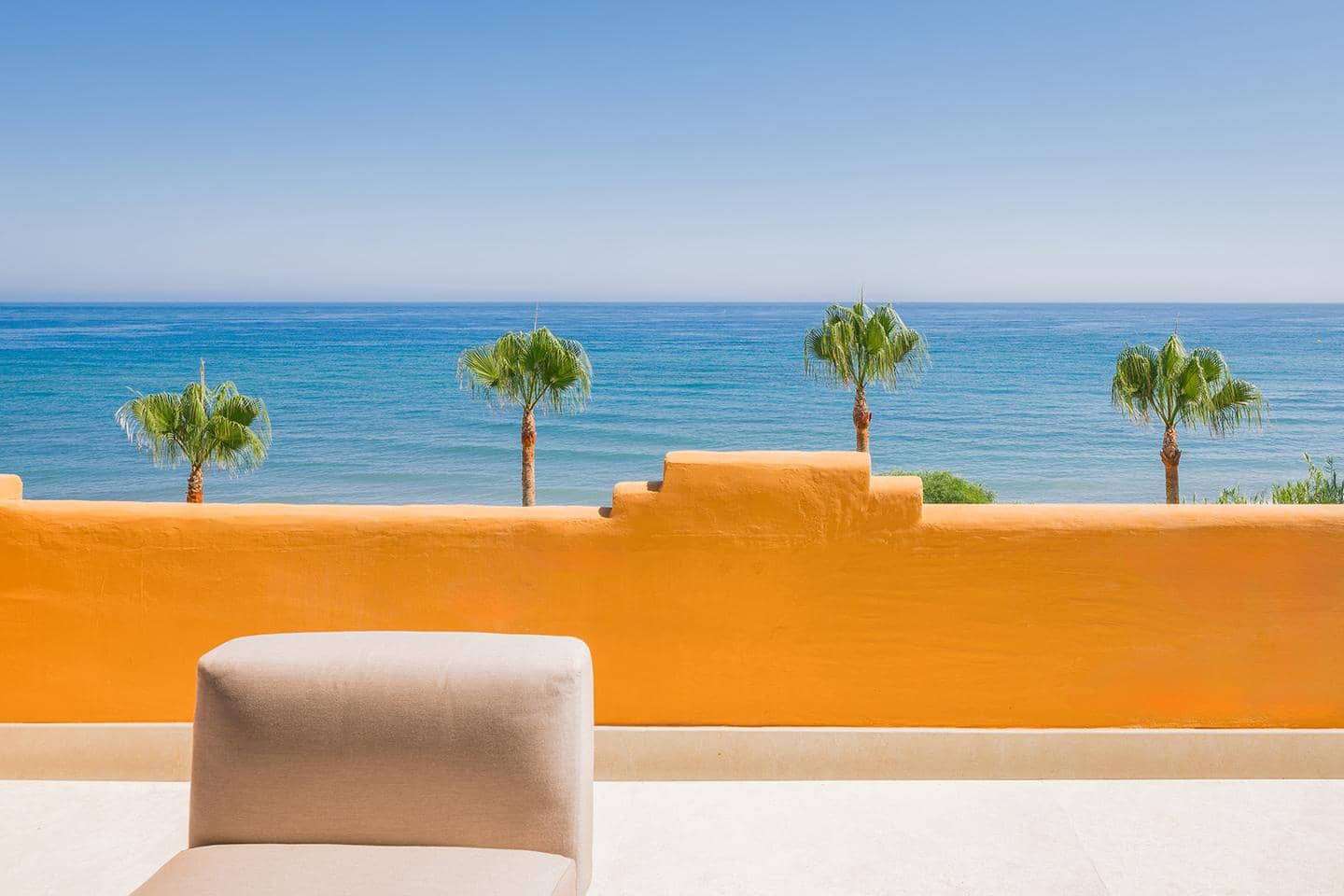 4 Zimmer Apartment zu verkaufen in Estepona mit Pool Garage - 3.695.000 € (Ref: 9192006)