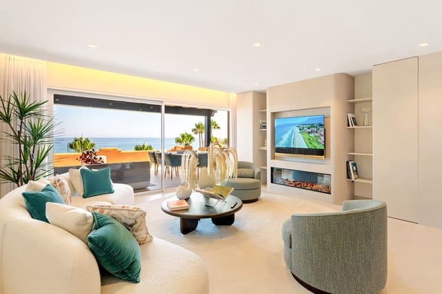 4 Zimmer Apartment zu verkaufen in Los Llanos, Estepona mit Pool Garage - 3.695.000 € (Ref: 9192006)