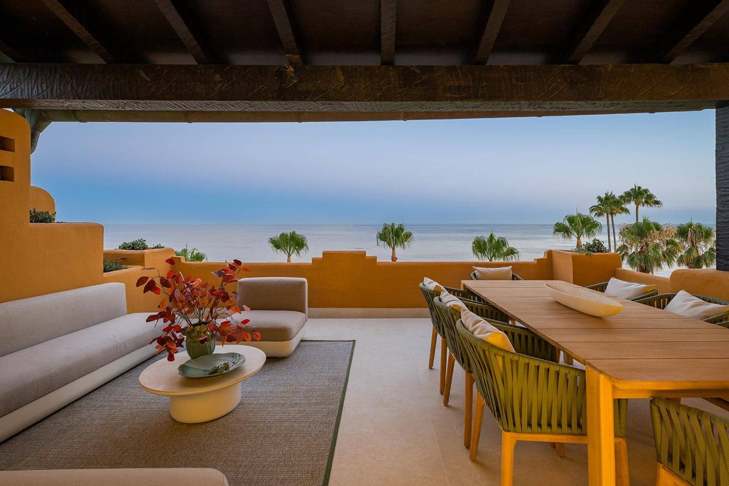 4 Zimmer Apartment zu verkaufen in Estepona mit Pool Garage - 3.695.000 € (Ref: 9192006)