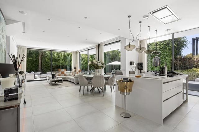 4 sovrum Villa till salu i Benahavís med pool garage - 1 825 000 € (Ref: 9193214)