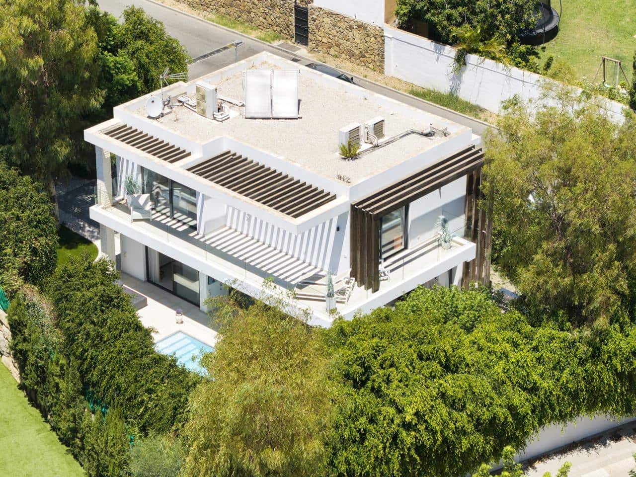 4 sovrum Villa till salu i Benahavis med pool garage - 1 825 000 € (Ref: 9193214)