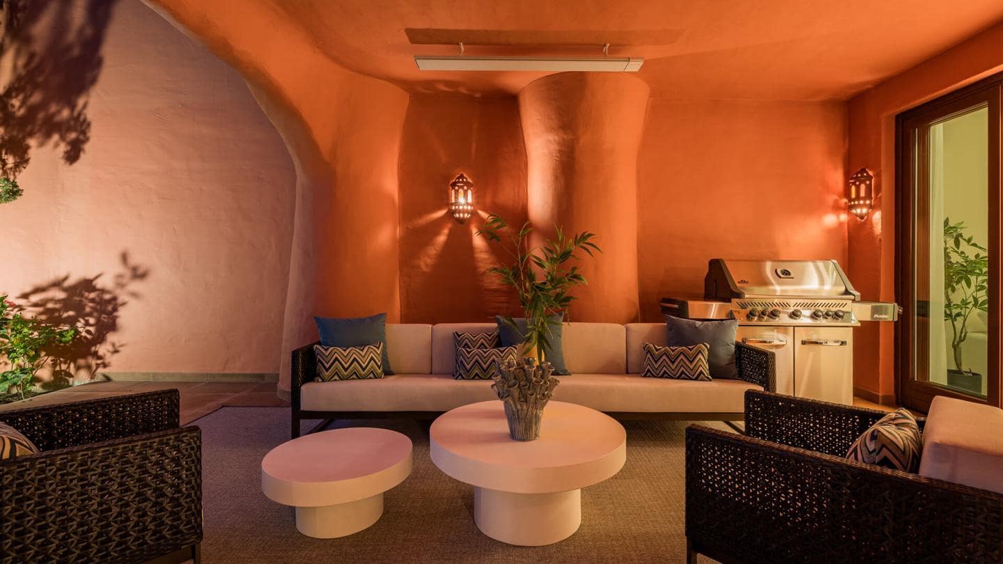 3 bedroom Apartment for sale in Guadalmansa with pool garage - € 1,825,000 (Ref: 9193282)