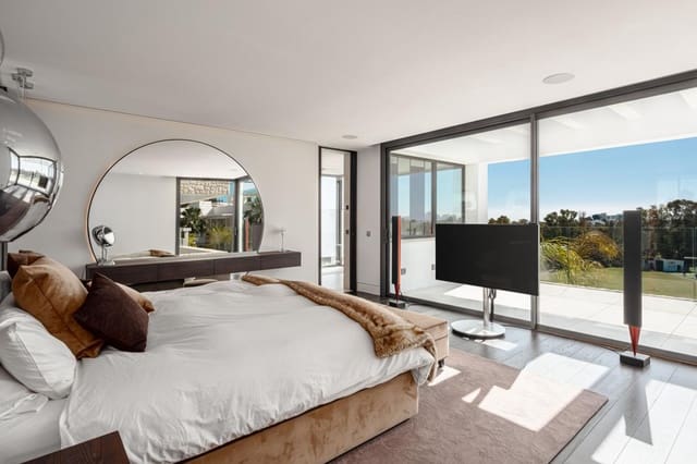 4 slaapkamer Villa te koop in El Paraíso, Benahavís met zwembad garage - € 5.950.000 (Ref: 9211642)