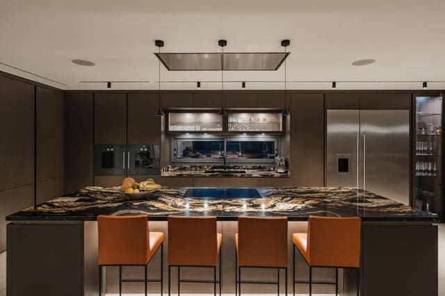 4 slaapkamer Villa te koop in El Paraíso, Benahavís met zwembad garage - € 5.950.000 (Ref: 9211642)