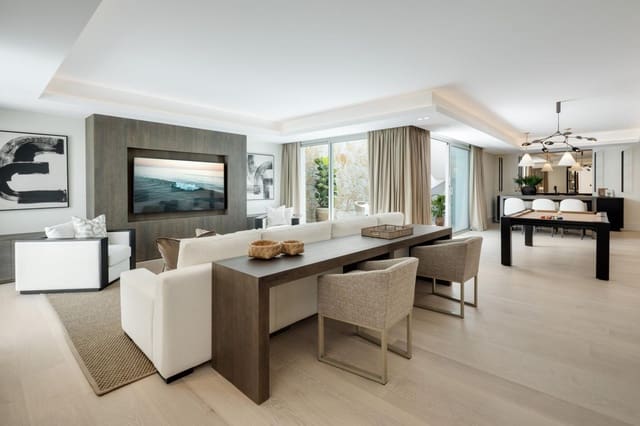 6 soverom Villa til salgs i Sierra Blanca, Marbella med svømmebasseng garasje - € 8 950 000 (Ref: 9211643)