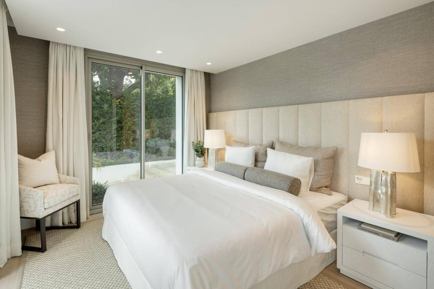 6 soverom Villa til salgs i Marbella med svømmebasseng garasje - € 8 950 000 (Ref: 9211643)