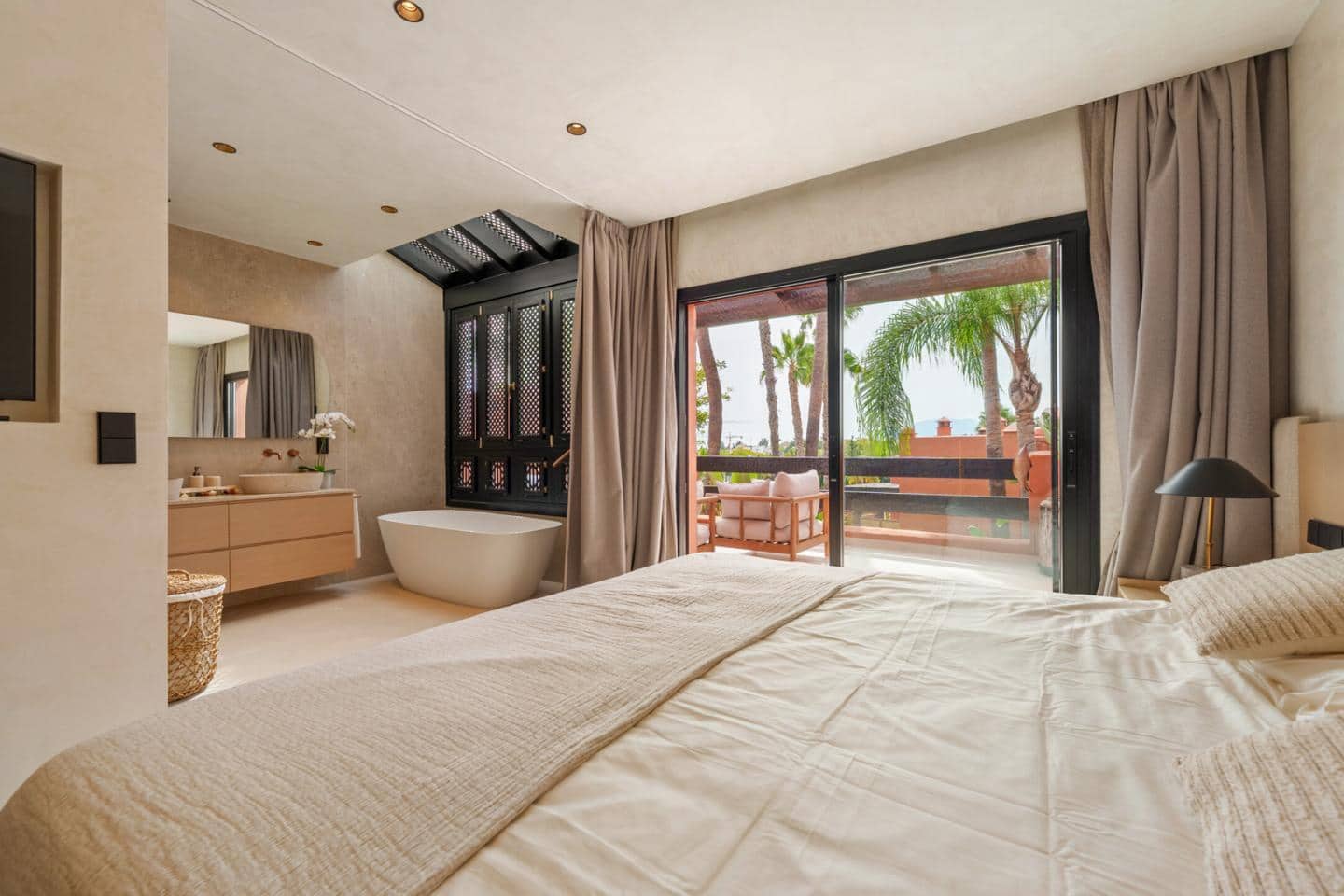 4 soveværelse Lejlighed til salg i Marbella med swimmingpool garage - € 2.150.000 (Ref: 9216743)