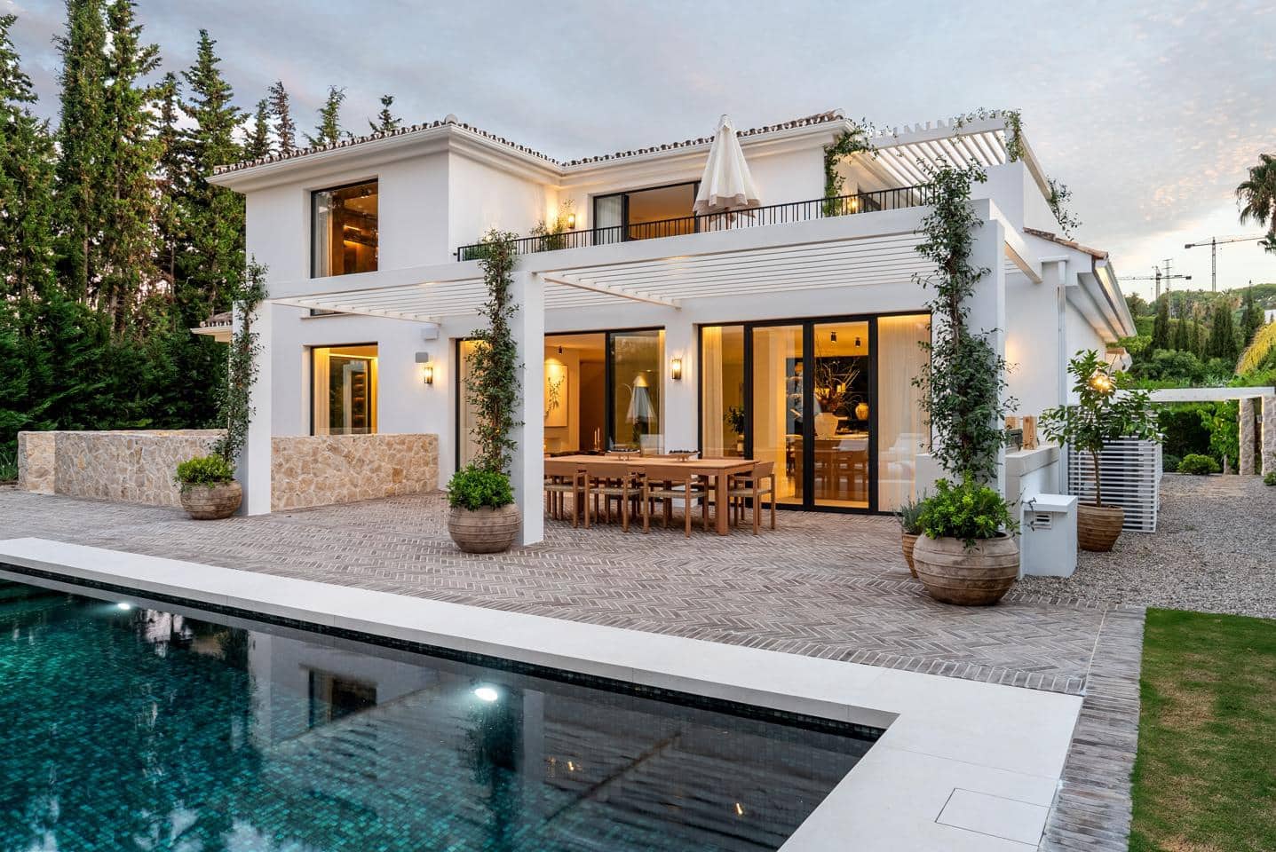 4 soverom Villa til salgs i Marbella med svømmebasseng garasje - € 7 495 000 (Ref: 9220272)