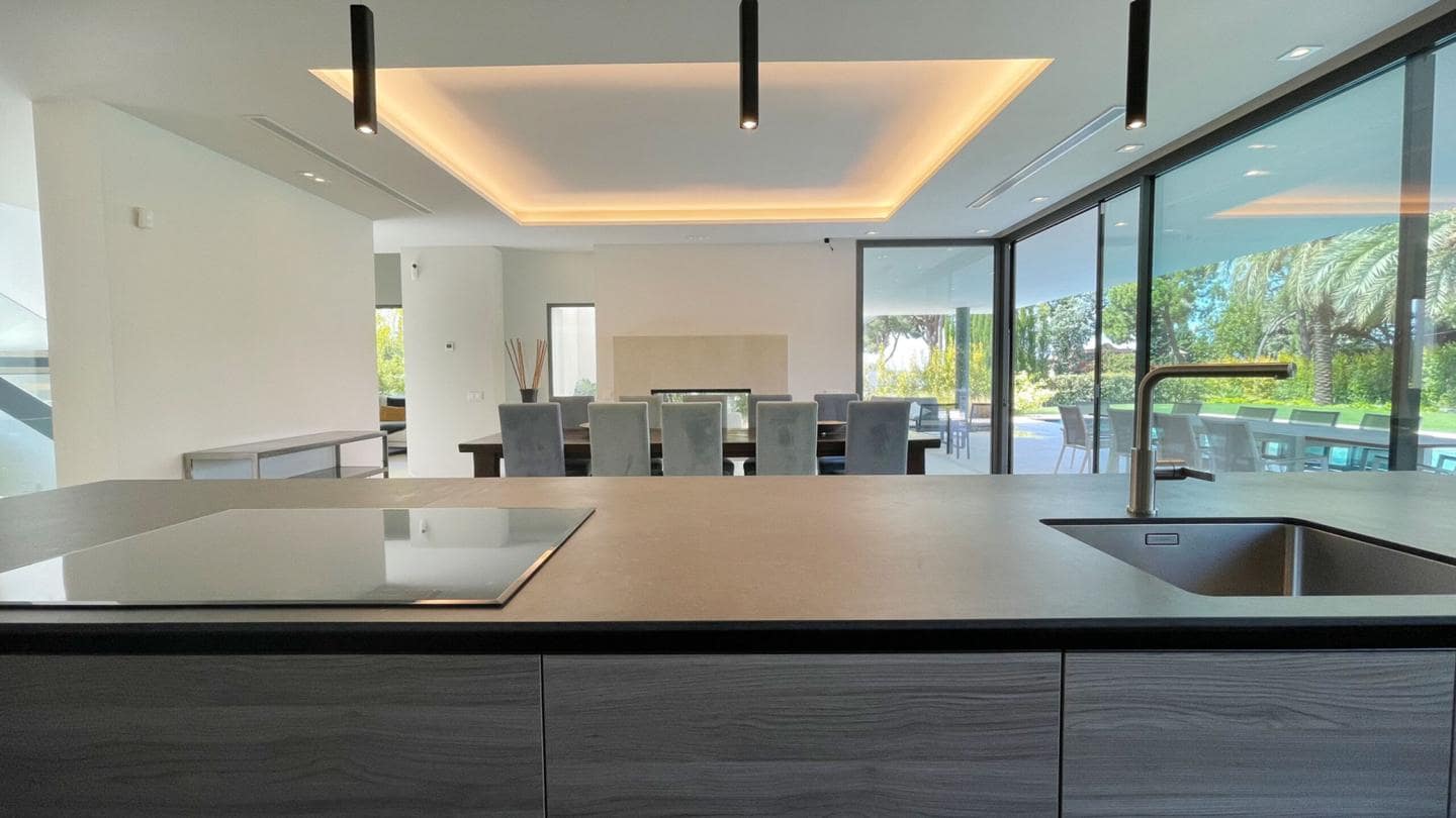 5 soveværelse Villa til salg i Marbella med swimmingpool garage - € 4.650.000 (Ref: 9220273)