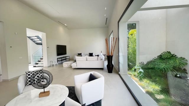 5 slaapkamer Villa te koop in La Carolina - Guadalpín, Marbella met zwembad garage - € 4.650.000 (Ref: 9220273)