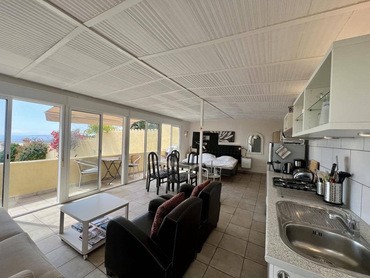 8 soveværelse Finca/Landehus til salg i Estepona med swimmingpool garage - € 1.190.000 (Ref: 9232018)