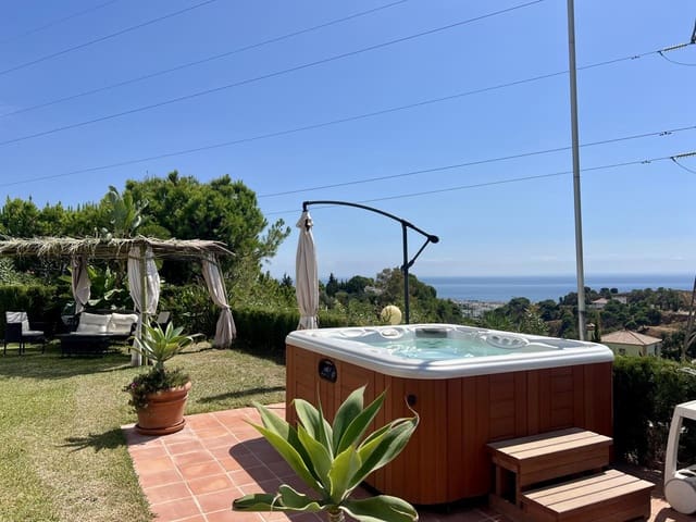 8 slaapkamer Finca/Landhuis te koop in Altos de Estepona, Estepona met zwembad garage - € 1.190.000 (Ref: 9232018)