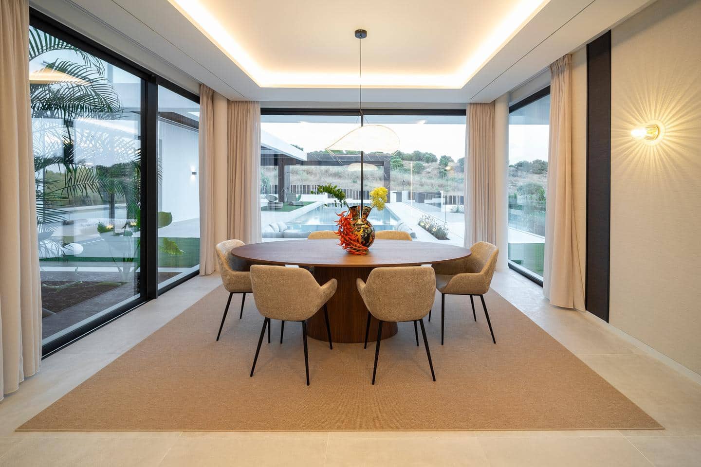 6 Zimmer Villa zu verkaufen in Benahavis mit Pool Garage - 7.200.000 € (Ref: 9253921)