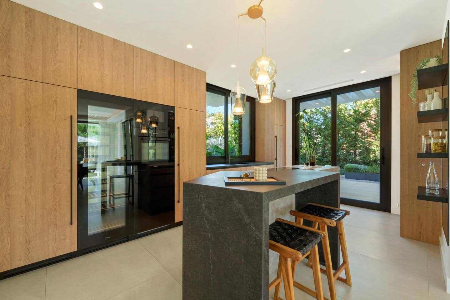 6 soverom Villa til salgs i Marbella med svømmebasseng garasje - € 5 900 000 (Ref: 9257603)