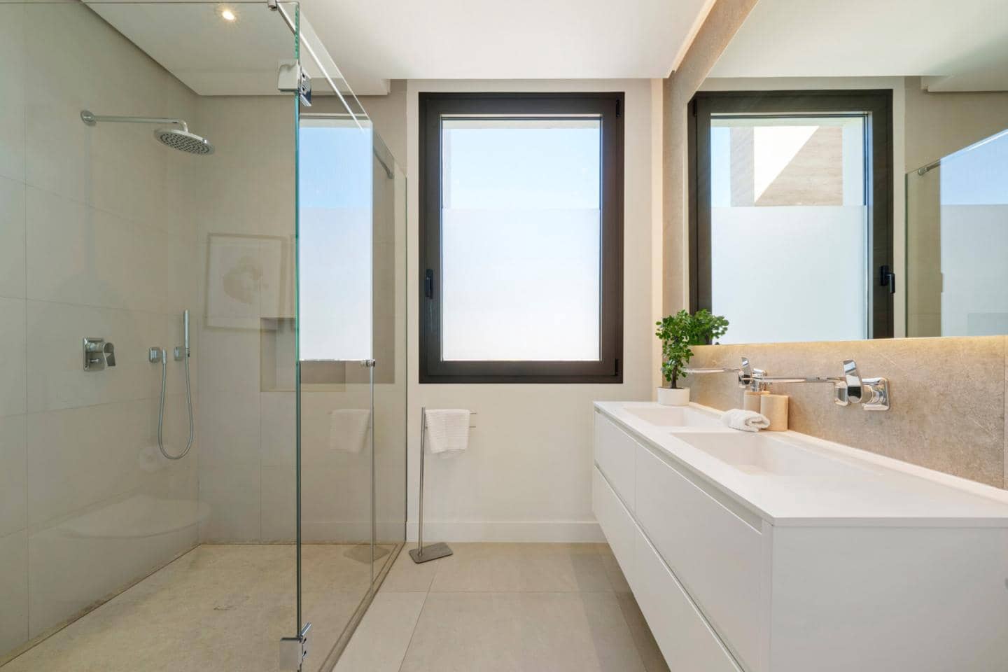 6 soverom Villa til salgs i Marbella med svømmebasseng garasje - € 5 900 000 (Ref: 9257603)