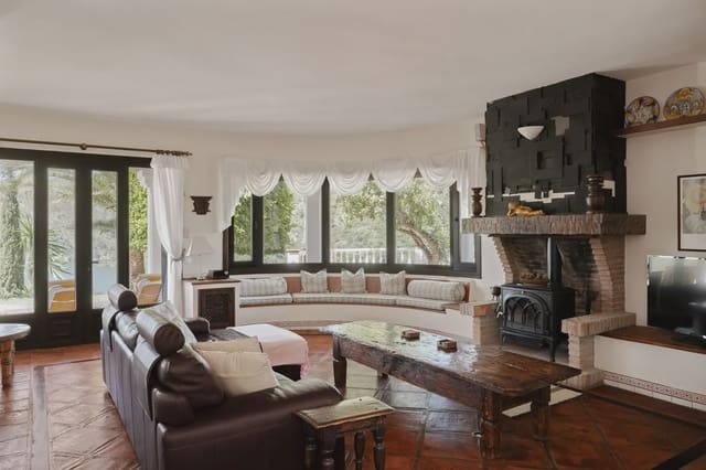 6 sypialnia Finka/Dom wiejski na sprzedaż w Istán z basenem garażem - 4 995 000 € (Ref: 9275335)