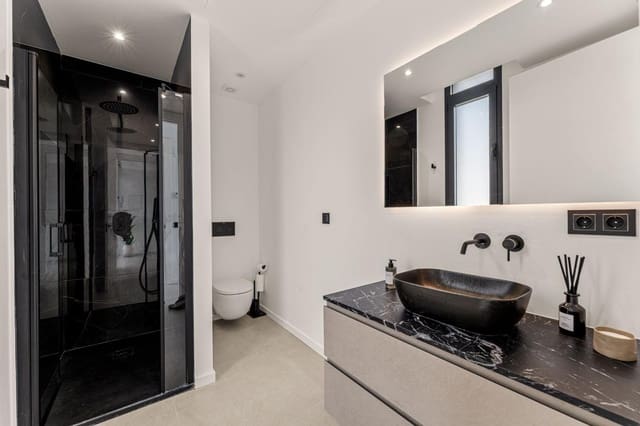 5 camera da letto Villa in vendita in El Paraiso, Estepona con piscina garage - 1.790.000 € (Rif: 9275336)