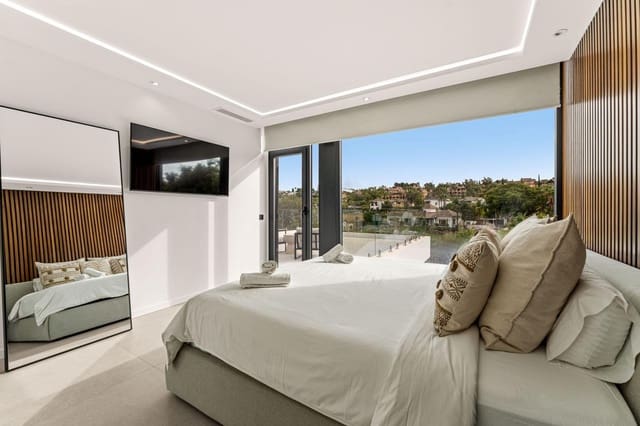 5 camera da letto Villa in vendita in El Paraiso, Estepona con piscina garage - 1.790.000 € (Rif: 9275336)