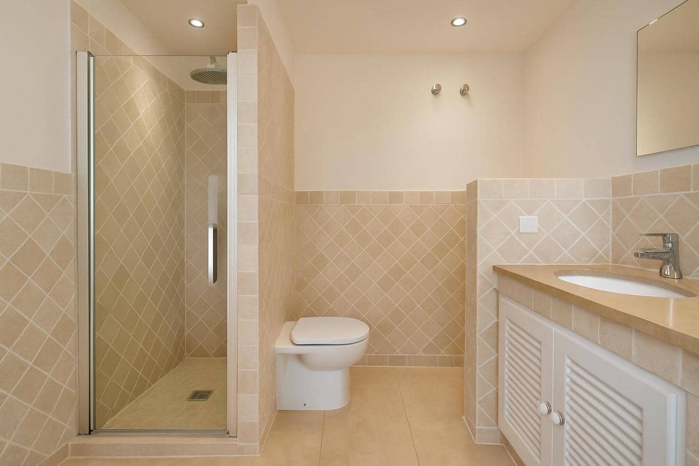 4 slaapkamer Villa te koop in El Paraiso met zwembad garage - € 650.000 (Ref: 9308744)