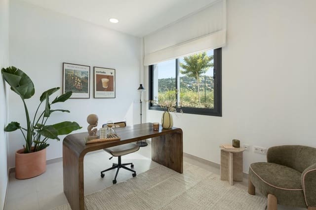 Chalet de 4 habitaciones en Río Real, Marbella en venta con piscina garaje - 1.675.000 € (Ref: 9324444)