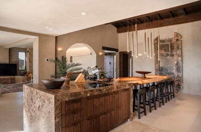 5 sovrum Villa till salu i El Velerín, Estepona med pool garage - 3 970 000 € (Ref: 9329768)