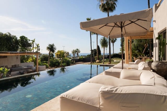 5 sovrum Villa till salu i El Velerín, Estepona med pool garage - 3 970 000 € (Ref: 9329768)