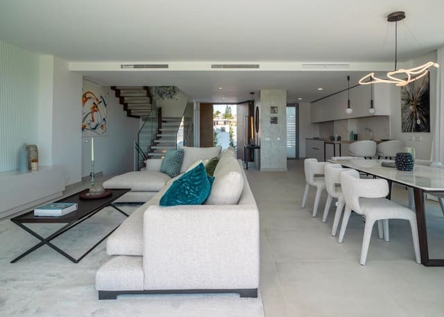 3 chambre Villa/Maison à vendre à Guadalmina Alta, Marbella avec piscine garage - 1 380 000 € (Ref: 9337283)