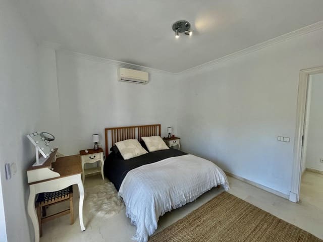 5 slaapkamer Villa te koop in Sotogrande Costa, San Roque met zwembad garage - € 1.700.000 (Ref: 9337285)