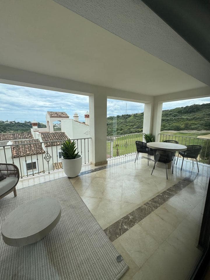 3 sypialnia Willa na sprzedaż w Estepona z basenem garażem - 470 250 € (Ref: 9338512)