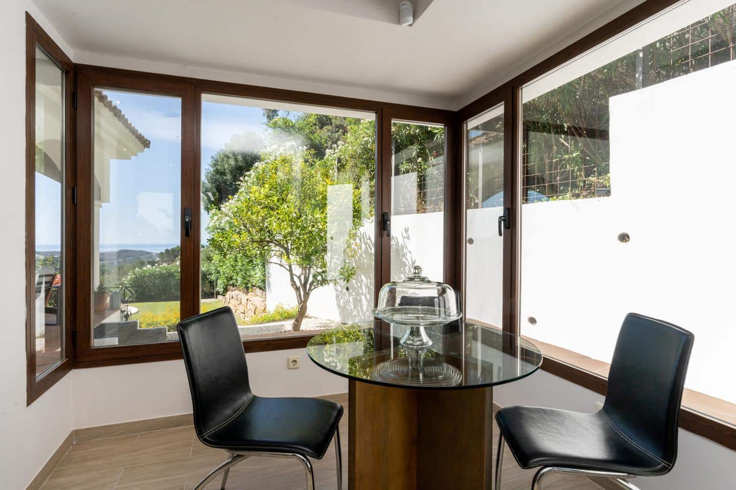 4 chambre Villa/Maison à vendre à Benahavis avec piscine garage - 1 795 000 € (Ref: 9338515)