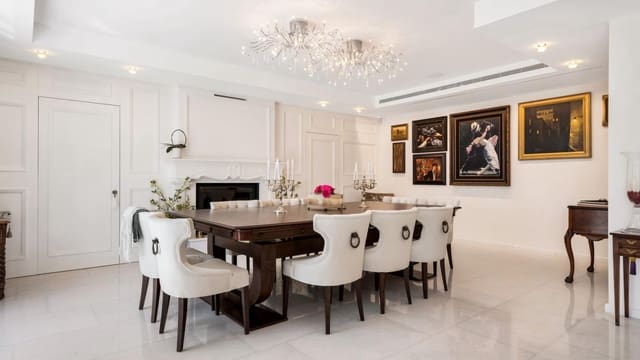 6 sovrum Villa till salu i Los Naranjos, Marbella med pool garage - 9 750 000 € (Ref: 9343030)