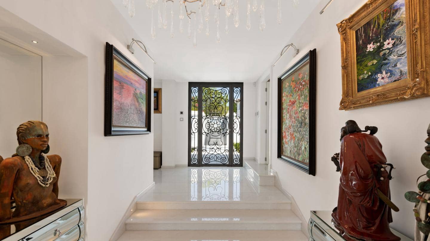 6 sovrum Villa till salu i Marbella med pool garage - 9 750 000 € (Ref: 9343030)