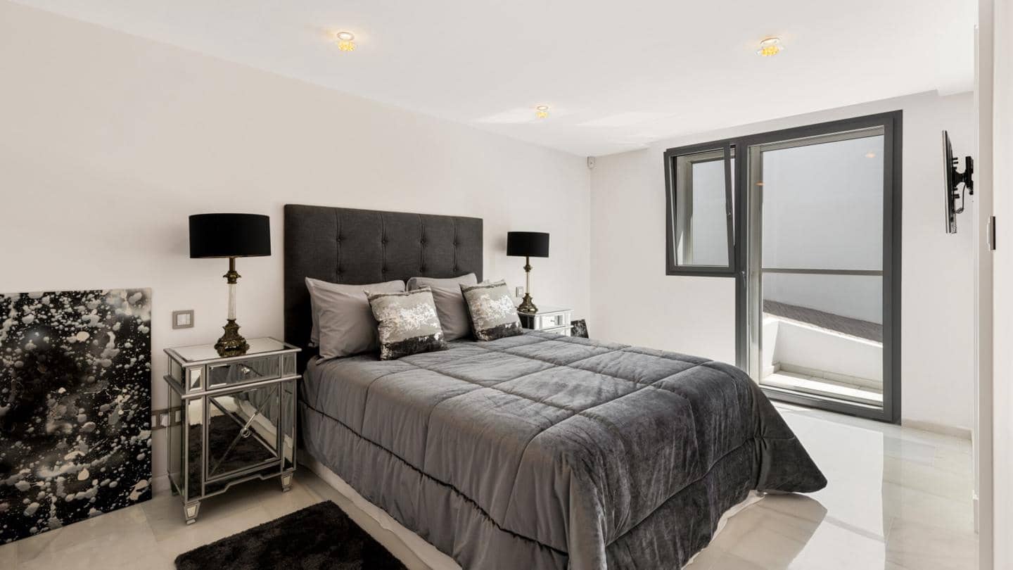 6 sovrum Villa till salu i Marbella med pool garage - 9 750 000 € (Ref: 9343030)