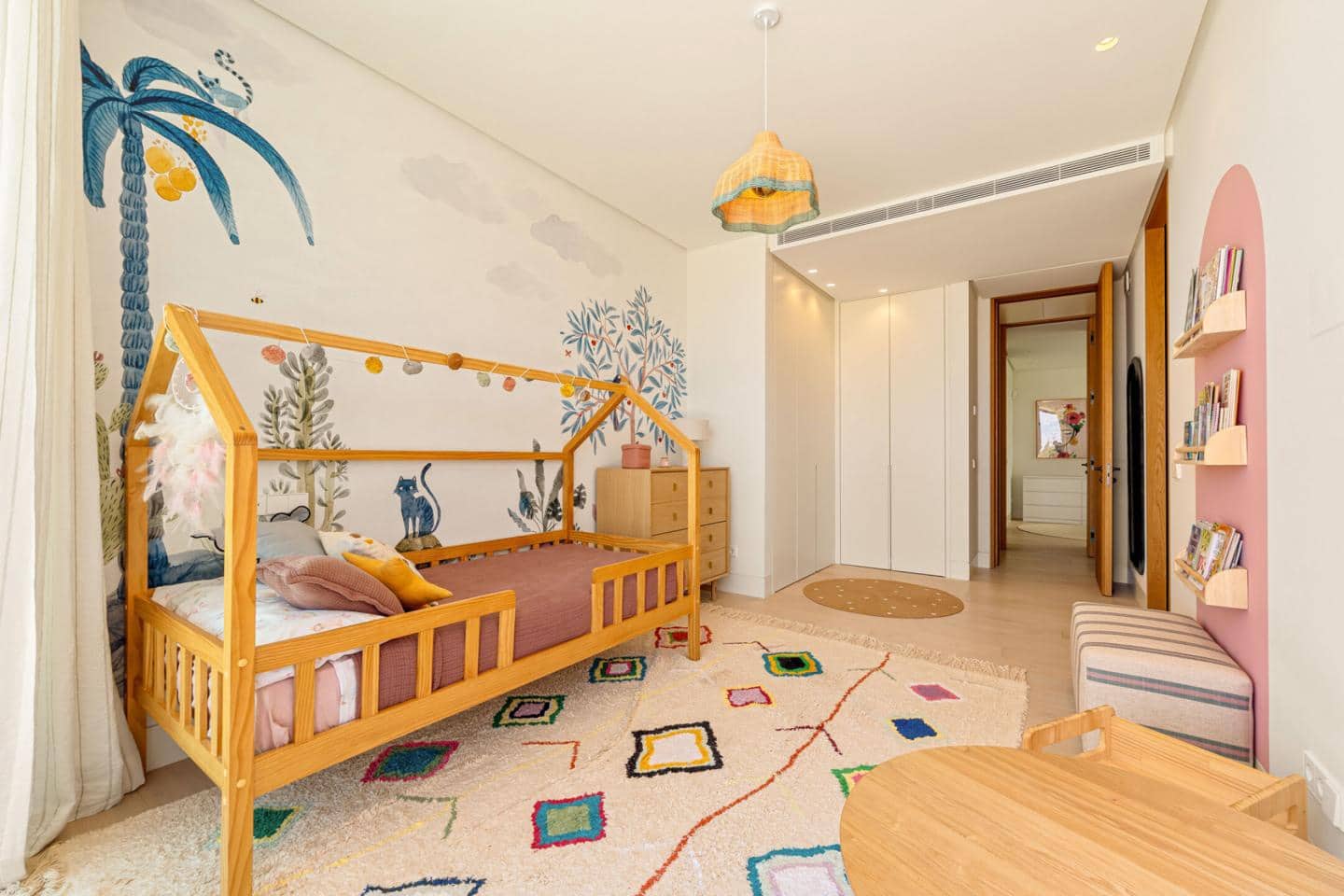 6 sypialnia Willa na sprzedaż w Marbella z basenem garażem - 6 500 000 € (Ref: 9343033)