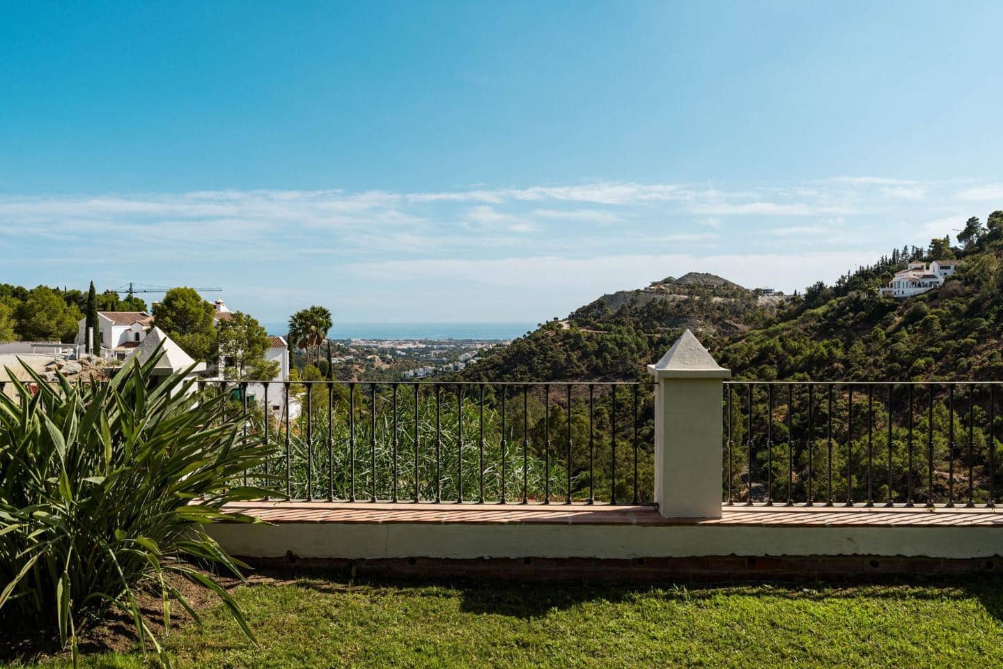 4 soverom Villa til salgs i Benahavis med svømmebasseng garasje - € 4 500 000 (Ref: 9343077)