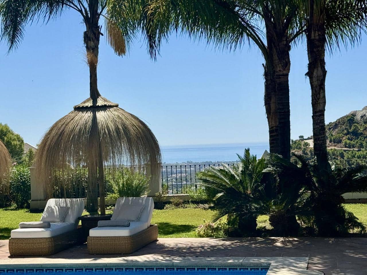 4 soverom Villa til salgs i Benahavis med svømmebasseng garasje - € 4 500 000 (Ref: 9343077)