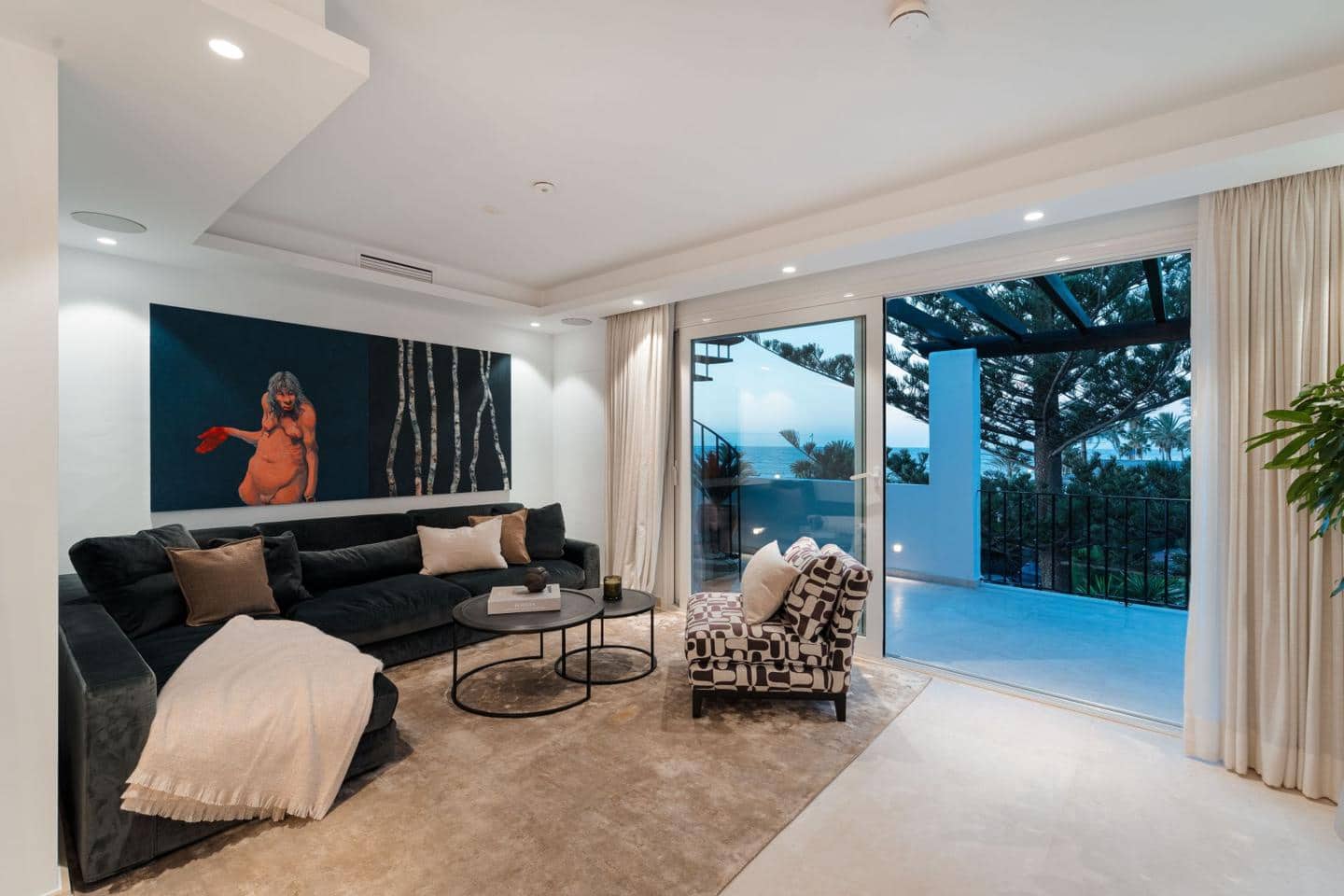 3 chambre Penthouse à vendre à Marbella avec piscine garage - 2 495 000 € (Ref: 9373954)