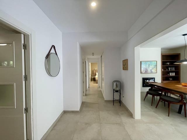 3 chambre Villa/Maison à vendre à Sotogrande Costa, San Roque avec piscine garage - 860 000 € (Ref: 9373955)